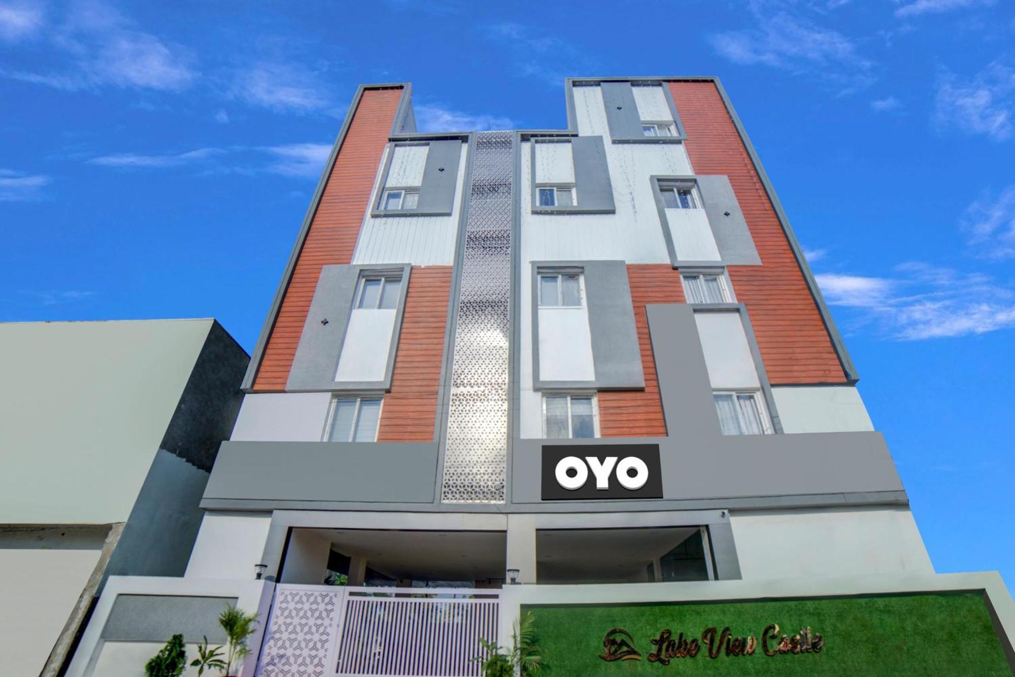Hotel Collection O Lakeview Castle Warangal Esterno foto